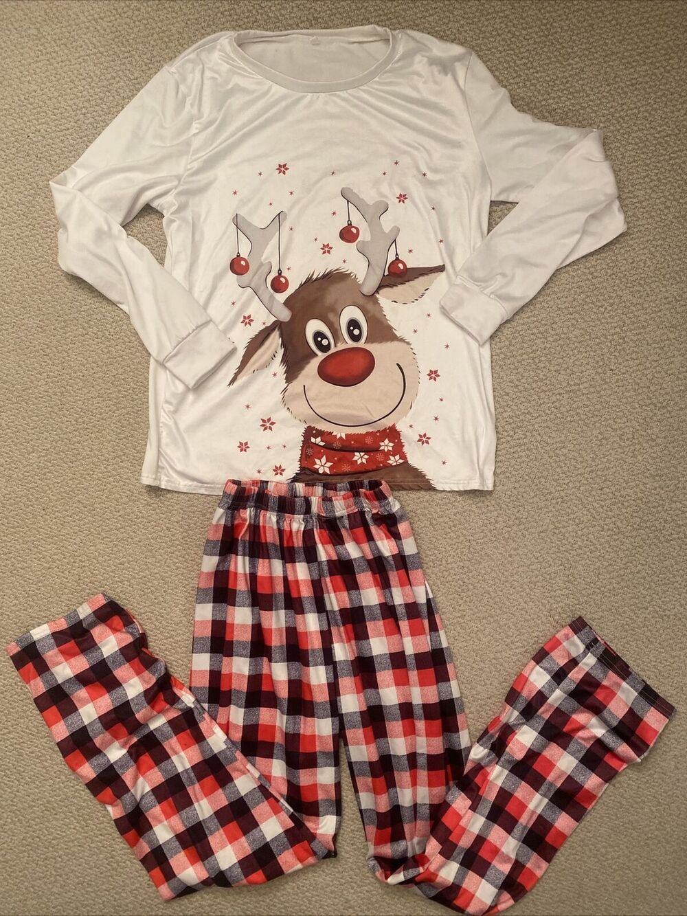 Christmas Pajamas Reindeer Shirt & Pants Size Small